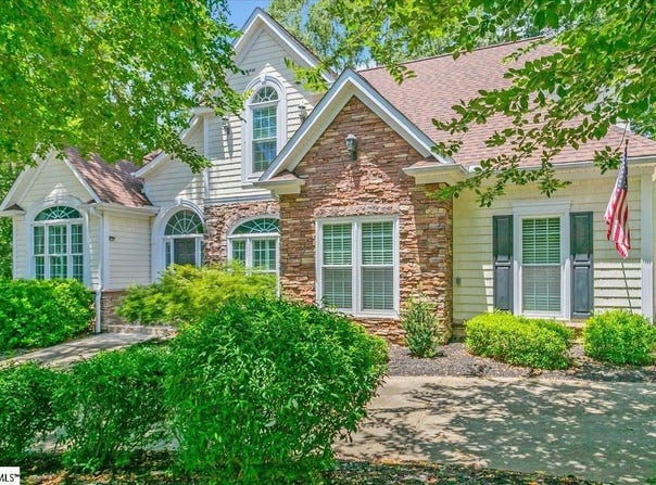 14 Connors Creek Court, Simpsonville, SC 29681