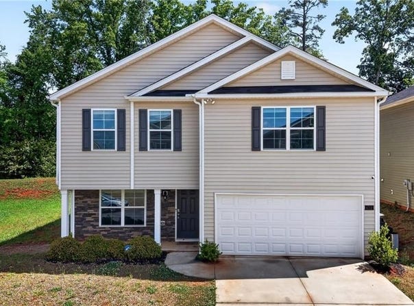 4712 Black Forest Drive, Greensboro, NC 27405