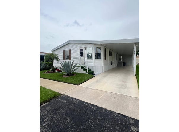 11601 Rexmere Blvd, Davie, FL 33325