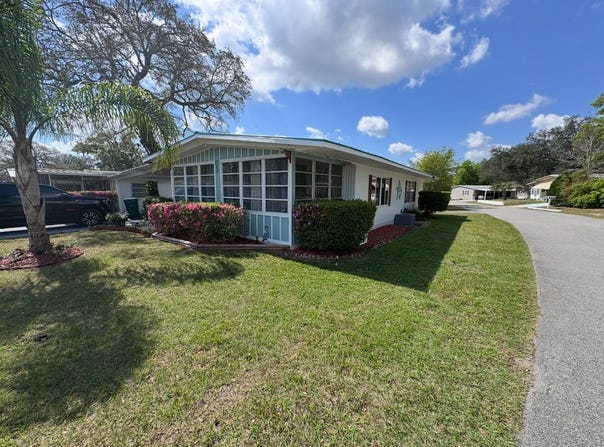 1202 Hickory lane, deland, FL 32724