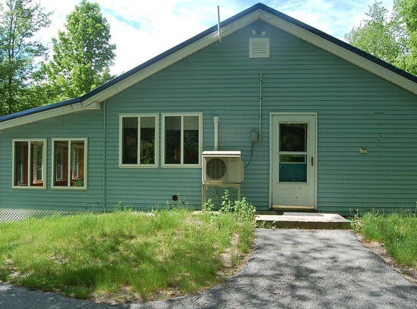 803 Main Road, Burlington, ME 04417