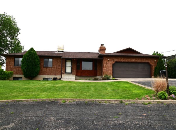 1399 W 3000 S, Vernal, UT 84078