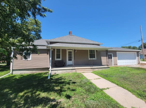 408 3rd Street, Johnson, NE 68378