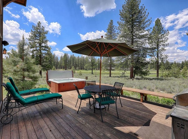 12283 Lookout Loop, Truckee, CA 96161