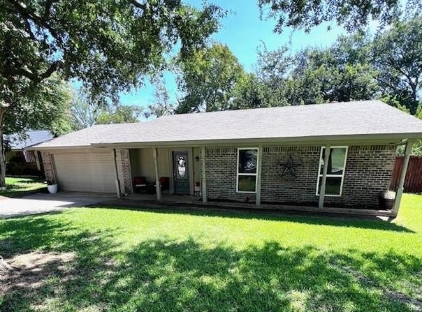 1806 Timberline Drive, Duncanville, TX 75137