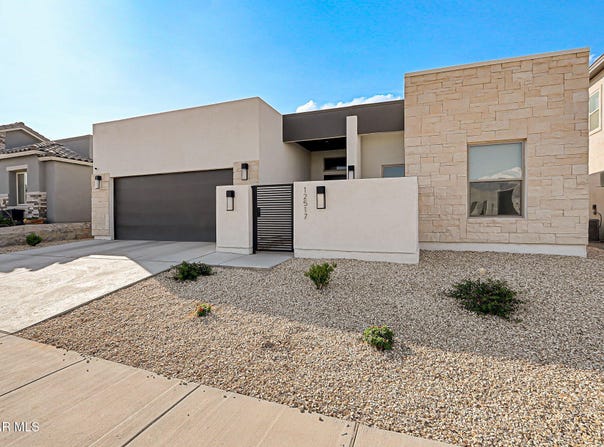 12517 EXTON Court, Horizon City, TX 79928