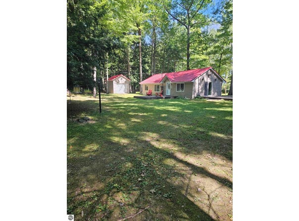 32 Deer Run, Au Gres, MI 48703