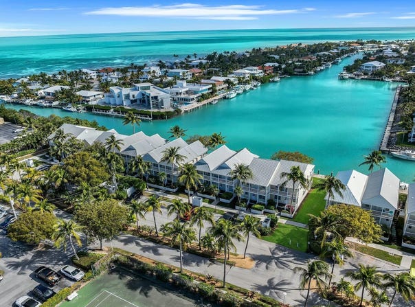 7084 Hawks Cay Boulevard, Duck Key, FL 33050
