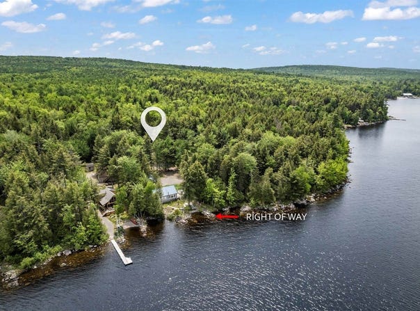 17 Eagle Lane, Dover-Foxcroft, ME 04426