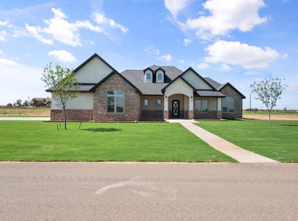 1124 Cooper Drive, New Home, TX 79383
