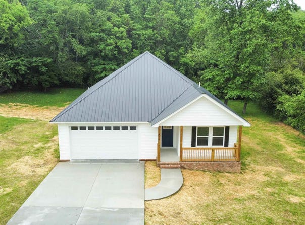 476 NE 2nd Street, Arab, AL 35016