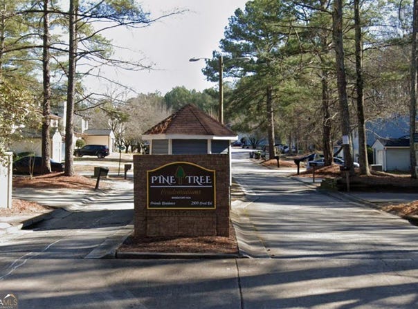 28 Pine Cone, Atlanta, GA 30349