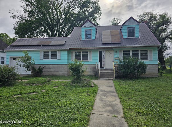 423 N Elizabeth Street, Nevada, MO 64772