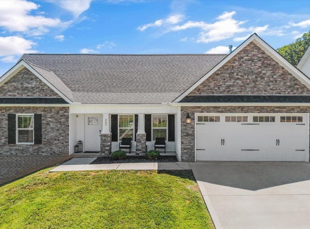 207 Daniel Morris Point, Clinton, TN 37716
