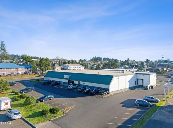 156 NE 7th Street, Newport, OR 97365