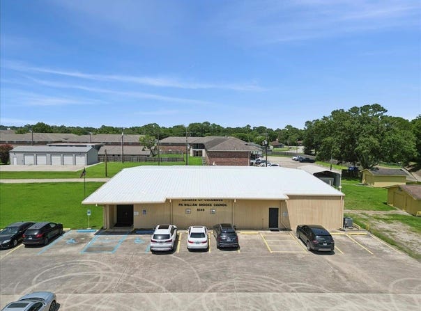 315 Hardy, Nederland, TX 77627