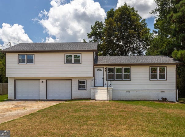 5098 Brownlee, Lilburn, GA 30047