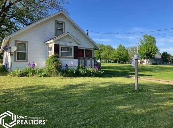 602 W Columbus Street, Mount Ayr, IA 50854
