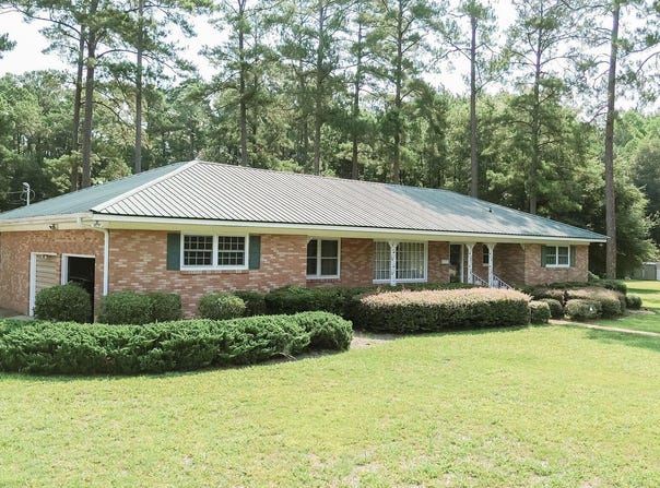 1508 Locust Street W, Hampton, SC 29924