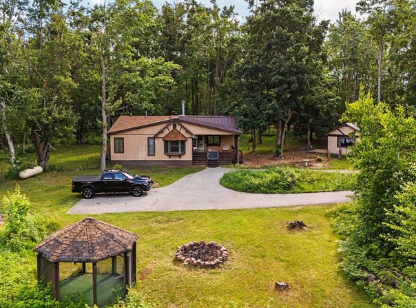 3065 E Dixon Lake Road, Gaylord, MI 49735