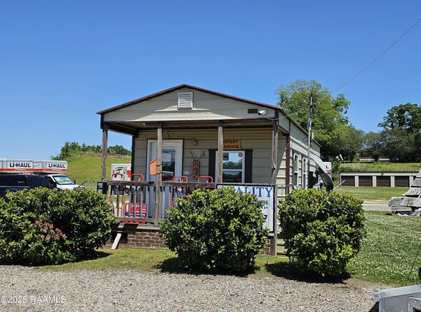 8274 I-49 Frontage Road, Opelousas, LA 70570