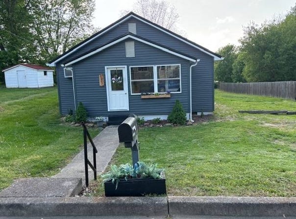 125 S YANDELL, MARION, KY 42064