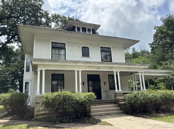 805 W Milroy Avenue, Rensselaer, IN 47978