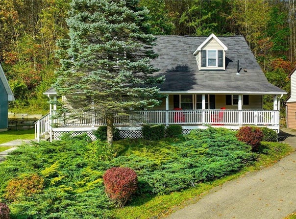 8 Van Buren Place, Ellicottville, NY 14731