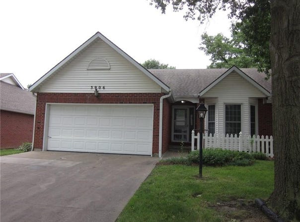 3906 Williams Brooke Drive, St Joseph, MO 64506