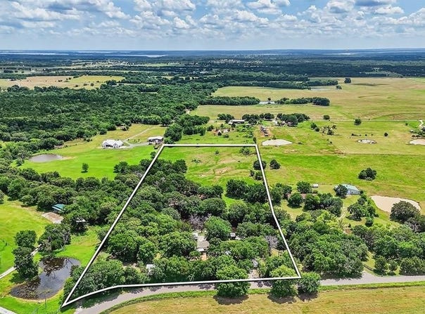 2869 Ranch Road, Whitesboro, TX 76273
