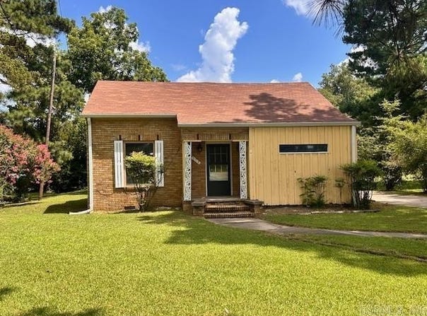 714 W Halliburton, DeWitt, AR 72042