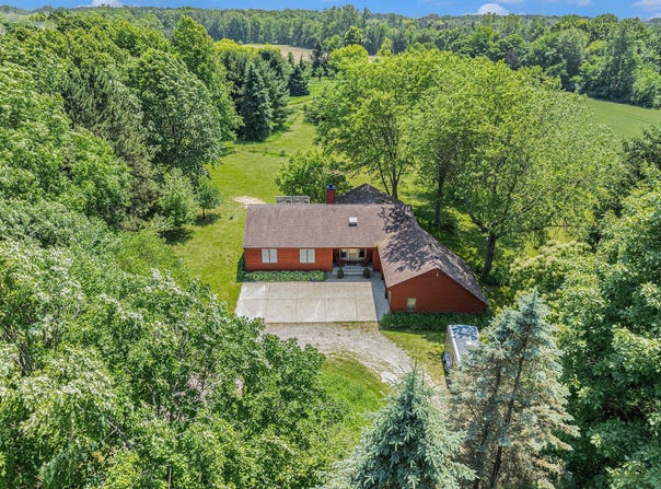 7385 Macomber Court, Ann Arbor, MI 48103