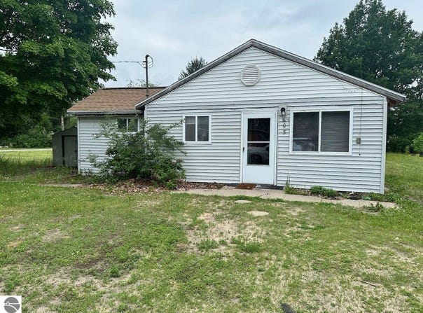 605 N Cherry Street, Kalkaska, MI 49646
