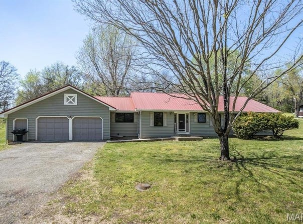302 Highway T, Waynesville, MO 65583
