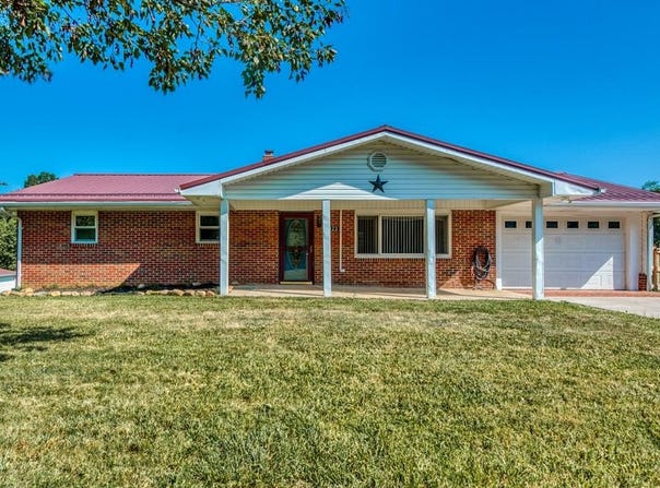 7323 Nicklesville Highway, Nickelsville, VA 24271