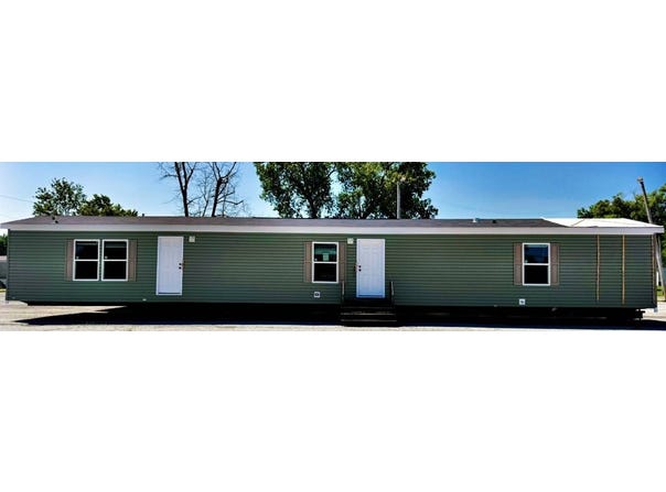 121 W. 8th St., Coal Valley, IL 61240