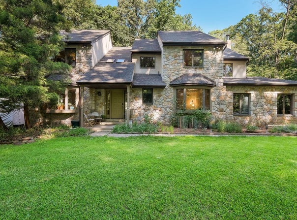 1140 FERRY ROAD, DOYLESTOWN, PA 18901