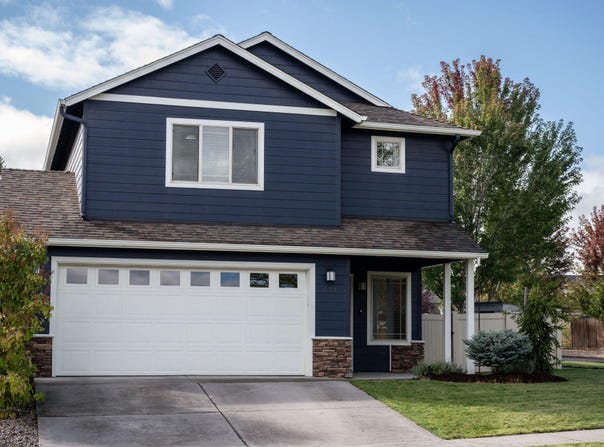 633 SE Glengarry Place, Bend, OR 97702