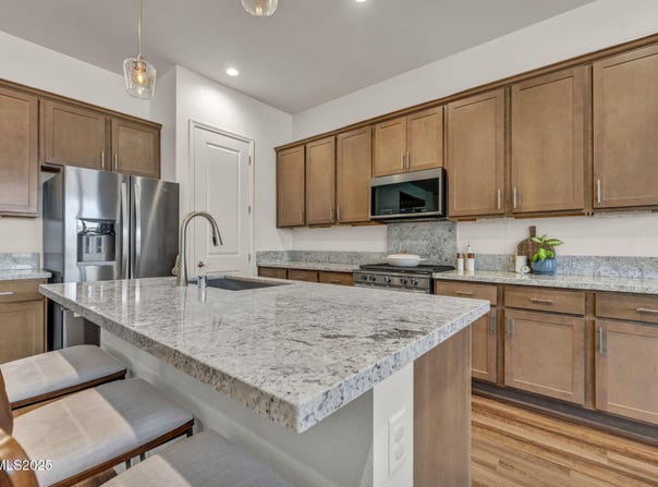 2180 Snoqualmie Drive, Sparks, NV 89436