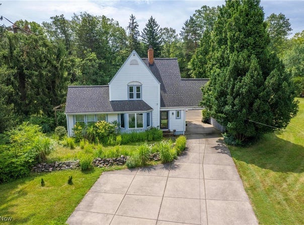 8700 Fitzwater Road, Brecksville, OH 44141