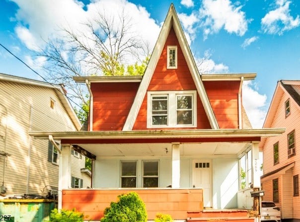 2085 Oliver St, Rahway City, NJ 07065-4314