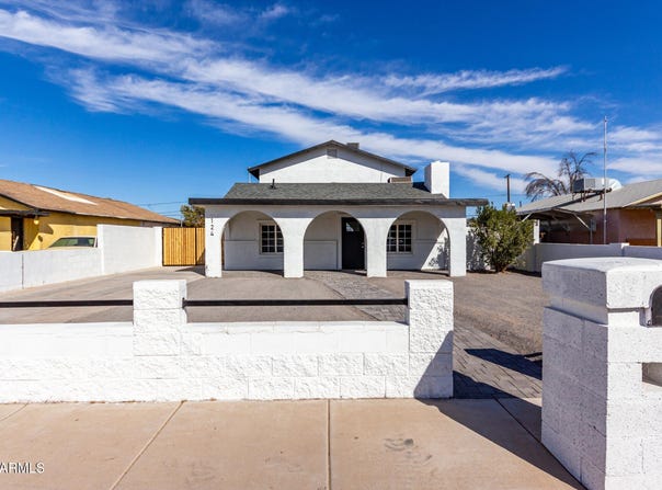 124 E BEECH Avenue, Casa Grande, AZ 85122