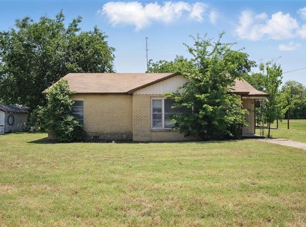 605 S Jefferson Street, Glen Rose, TX 76043