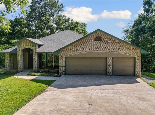 51 Dunipace  DR, Bella Vista, AR 72715