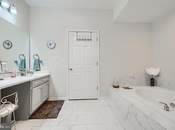 231 ROUNDHOUSE DRIVE, PERRYVILLE, MD 21903