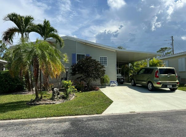4397 SE HEARTWOOD TR, Stuart, FL 34997