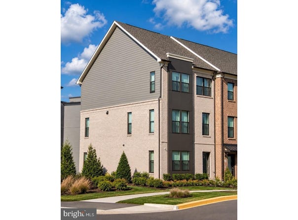 14198 GYPSUM Loop, CHANTILLY, VA 20151