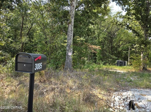 Riverside Drive, Jackson, TN 38301
