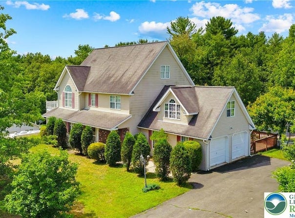 2247 Reo Drive, Chestnuthill Twp, PA 18330