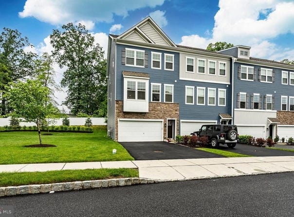 340 DAWSON PLACE, DOWNINGTOWN, PA 19335